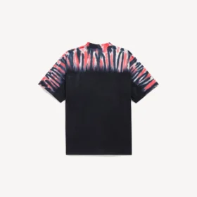 T-shirt masculina com efeito tie-dye extremo e corte médio, em preto T-shirt masculina com efeito tie-dye extremo e corte médio, em preto