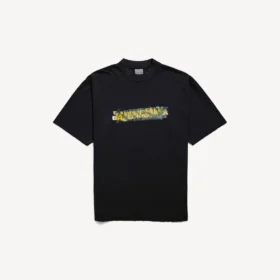 T-shirt masculina de corte médio com estampado «messy spray» em preto