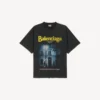 T-shirt masculina «The Address» de corte médio em preto desbotado