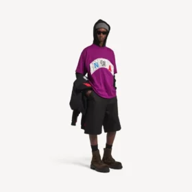 T-shirt oversized masculina Balenciaga | colaboração com a NBA em violeta