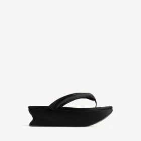 Tanga Gaeta para mulher em preto