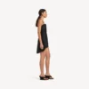 Vestido babydoll com alças para mulher, em preto